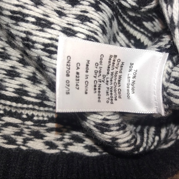 Talbots black and white patterned sweater - Picture 4 of 8